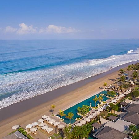 The Seminyak Beach Resort & Spa Exterior foto Aerial view of the beach