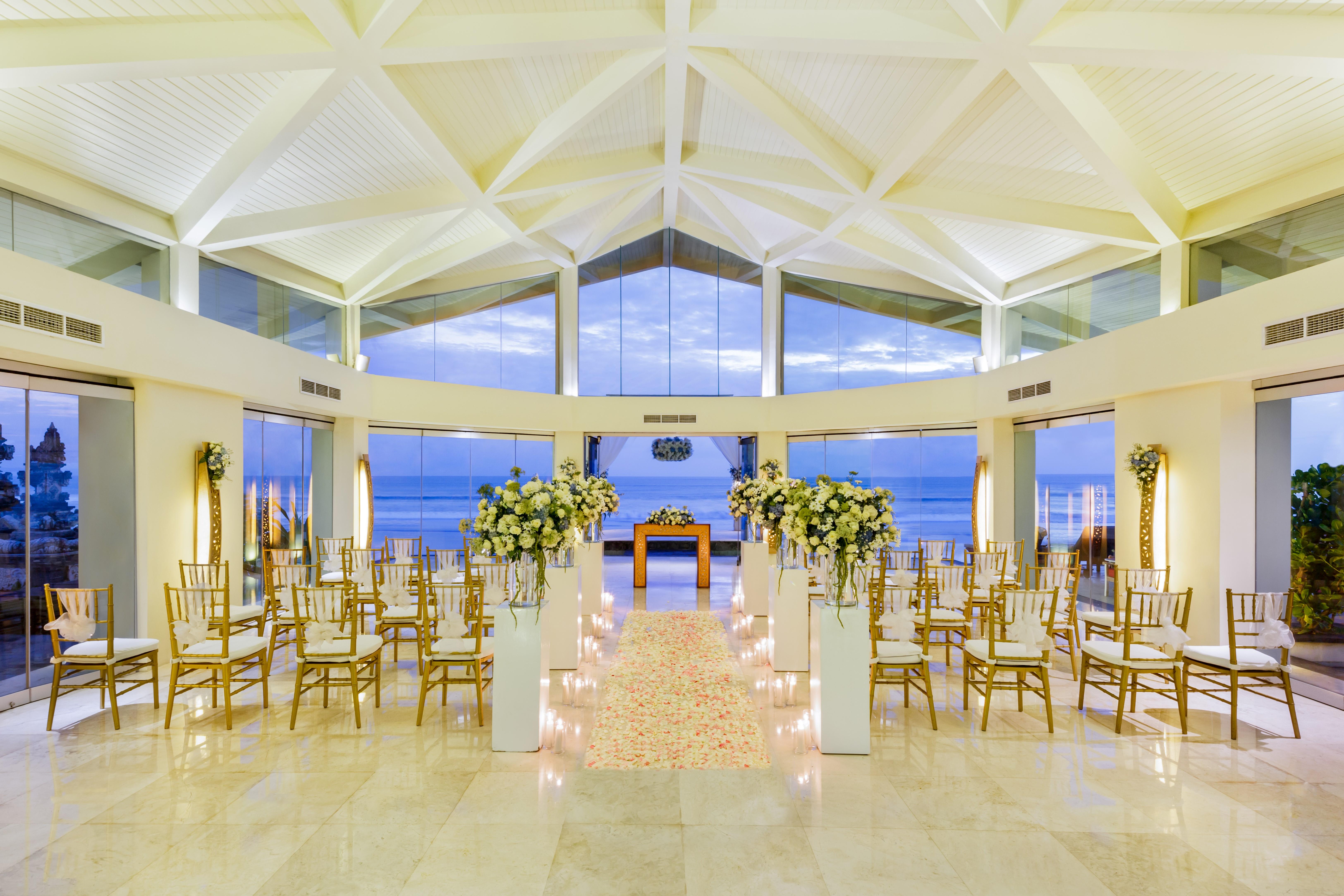 The Seminyak Beach Resort & Spa Exterior foto The Chapel at Hard Rock Hotel
