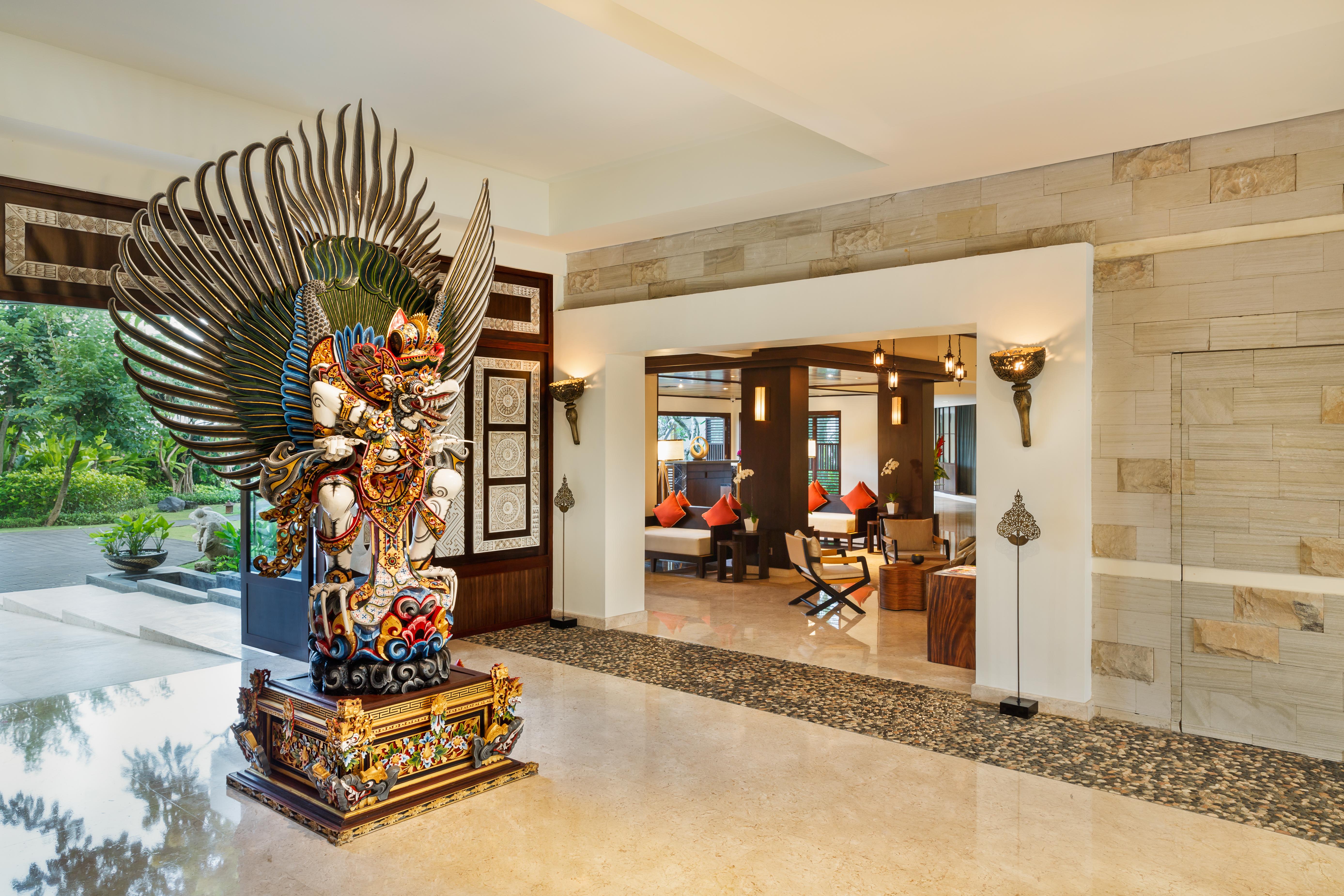 The Seminyak Beach Resort & Spa Exterior foto The lobby of the hotel