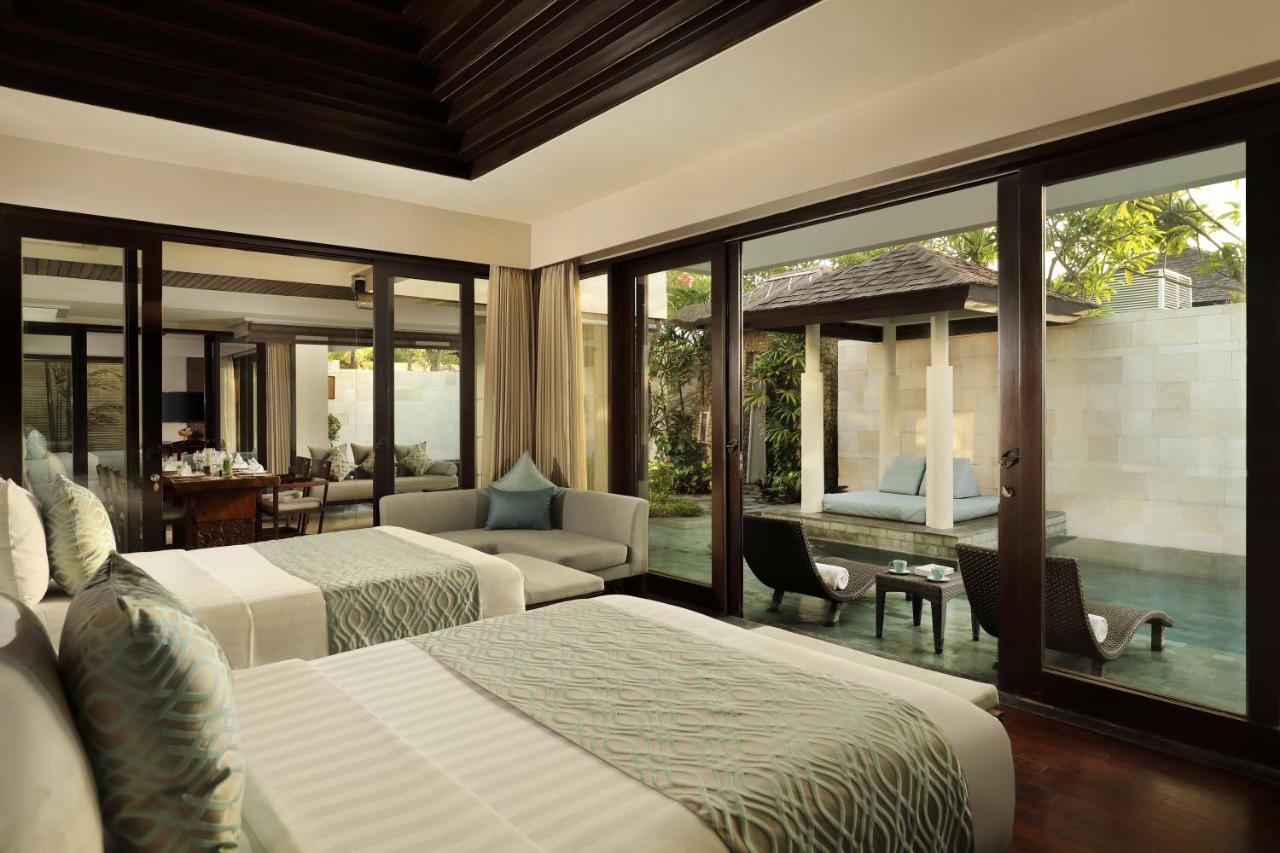 The Seminyak Beach Resort & Spa Exterior foto A pool villa at The Oberoi, Mauritius