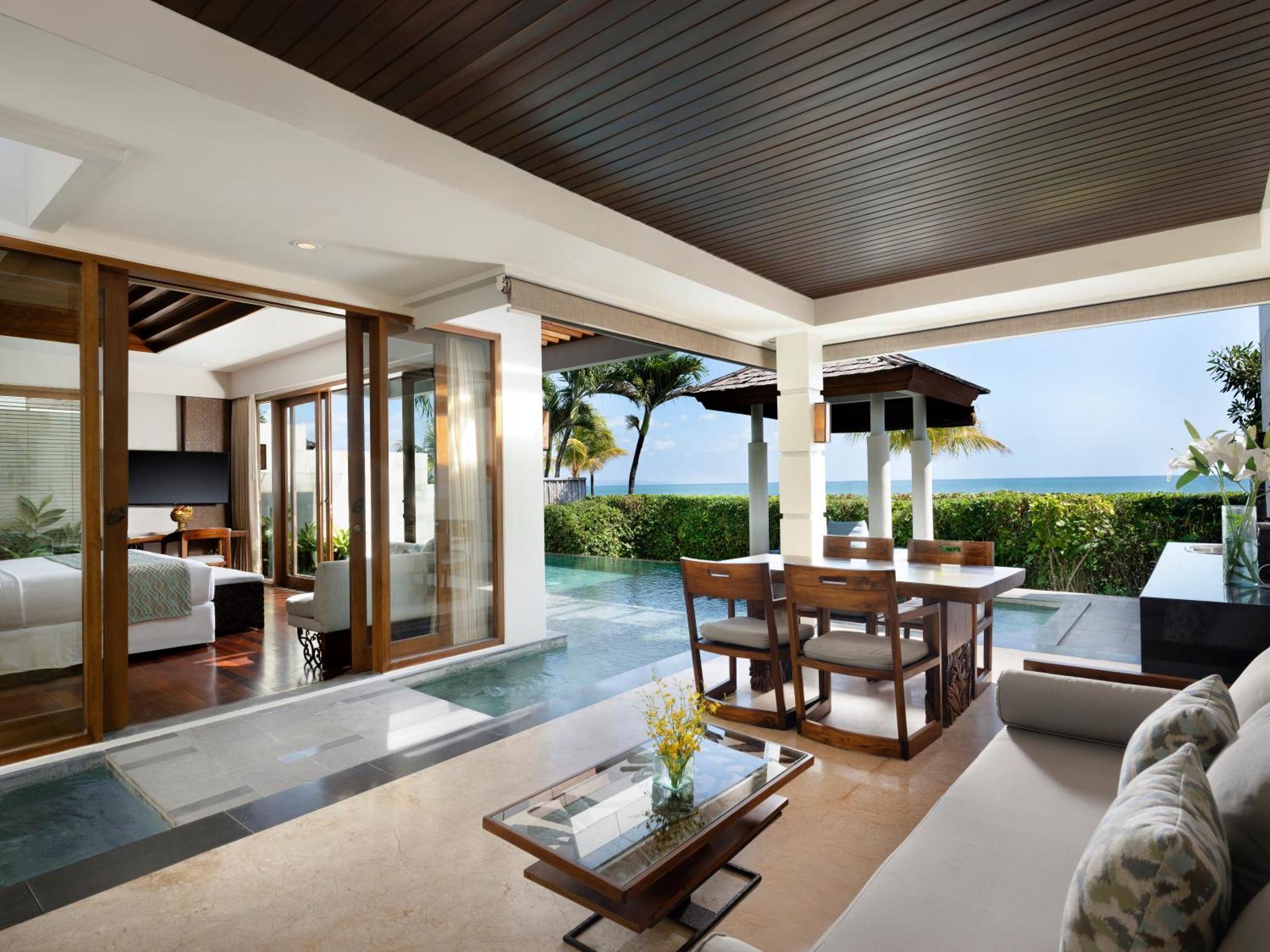The Seminyak Beach Resort & Spa Exterior foto A pool villa at the W Retreats & Spa, Phuket