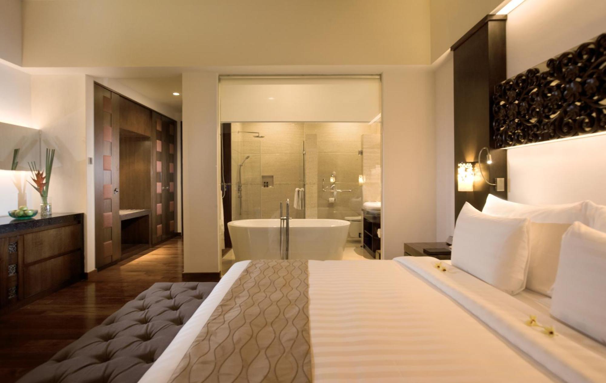 The Seminyak Beach Resort & Spa Quarto foto A bedroom at the hotel