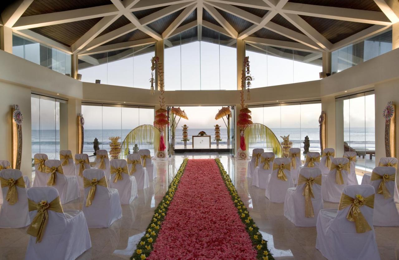 The Seminyak Beach Resort & Spa Exterior foto The Chapel